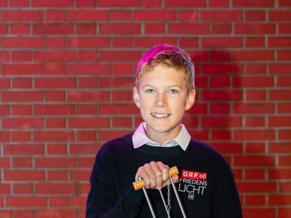 13-letni harmonikar izbran za otroka, ki bo sprejel Luč miru v Avstriji