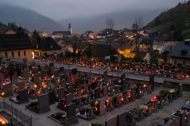 ALLERSEELEN - Friedhof - 1000 Lichter