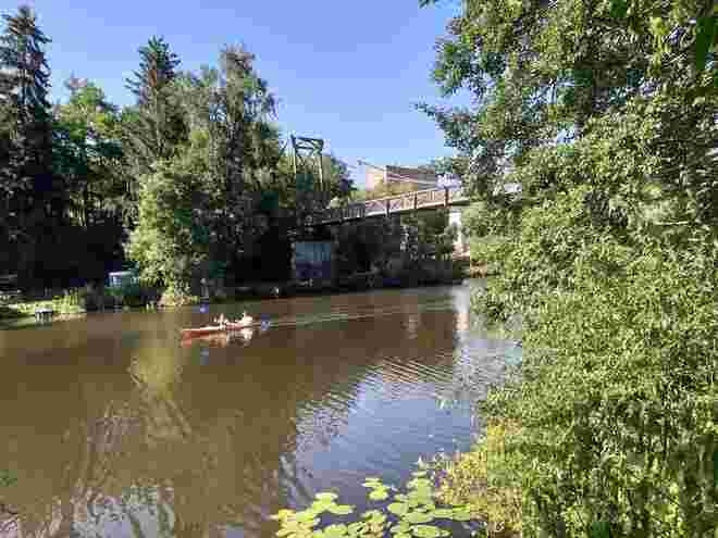 Die Lahn: idyllischer Fluss (2)