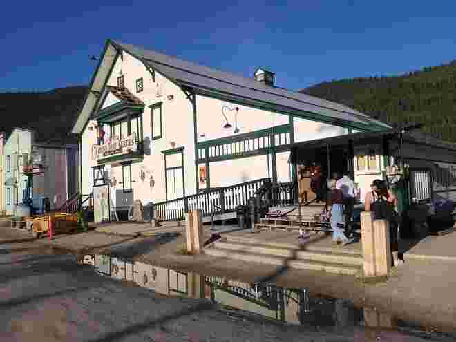 Gambling Hall (CDN-5)