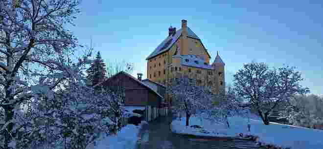 Schloß Goldenstein verschneit