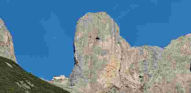 Berg mit "2 Augen "