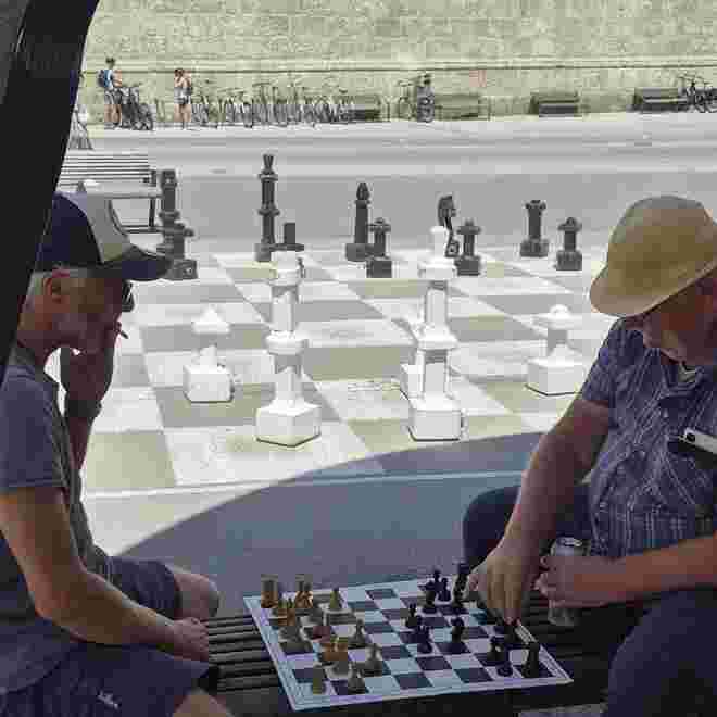 Schach am Kapitelplatz
