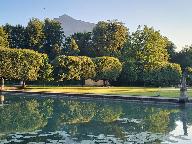 sommerliche Abendstimmung in Hellbrunn
