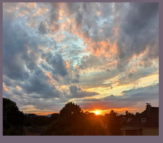 . . .  kurze große Szene  im Westen