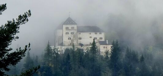 Mystische Burg 