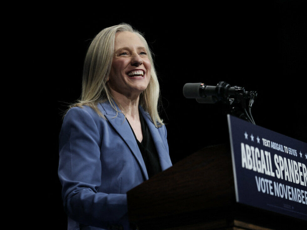 Demokratin Spanberger wird Gouverneurin im US-Staat Virginia