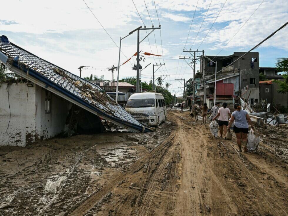 Mehr als 140 Tote durch Taifun "Kalmaegi" auf Philippinen