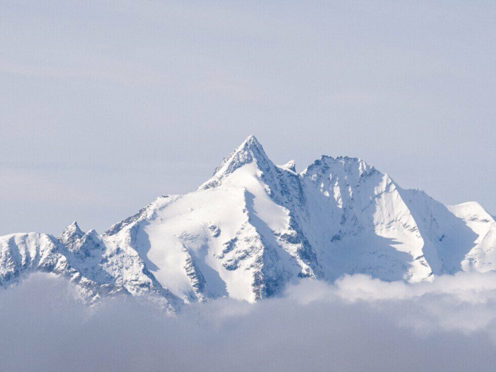 Zwei Alpinisten mit Hubschrauber vom Großglockner gerettet