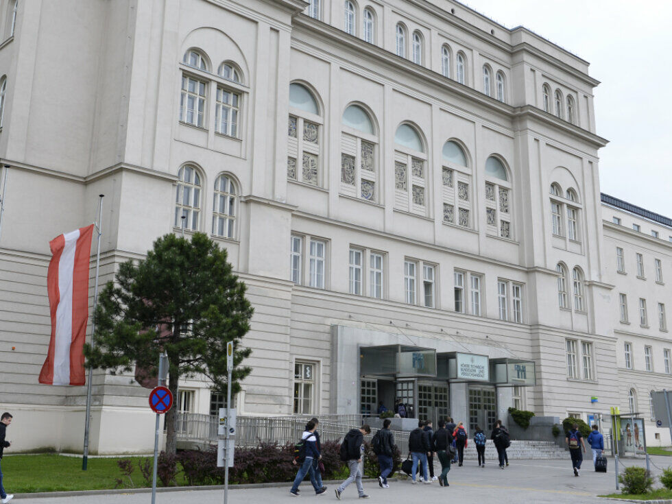 Arbeiterkammer will mehr Plätze an berufsbildenden Schulen