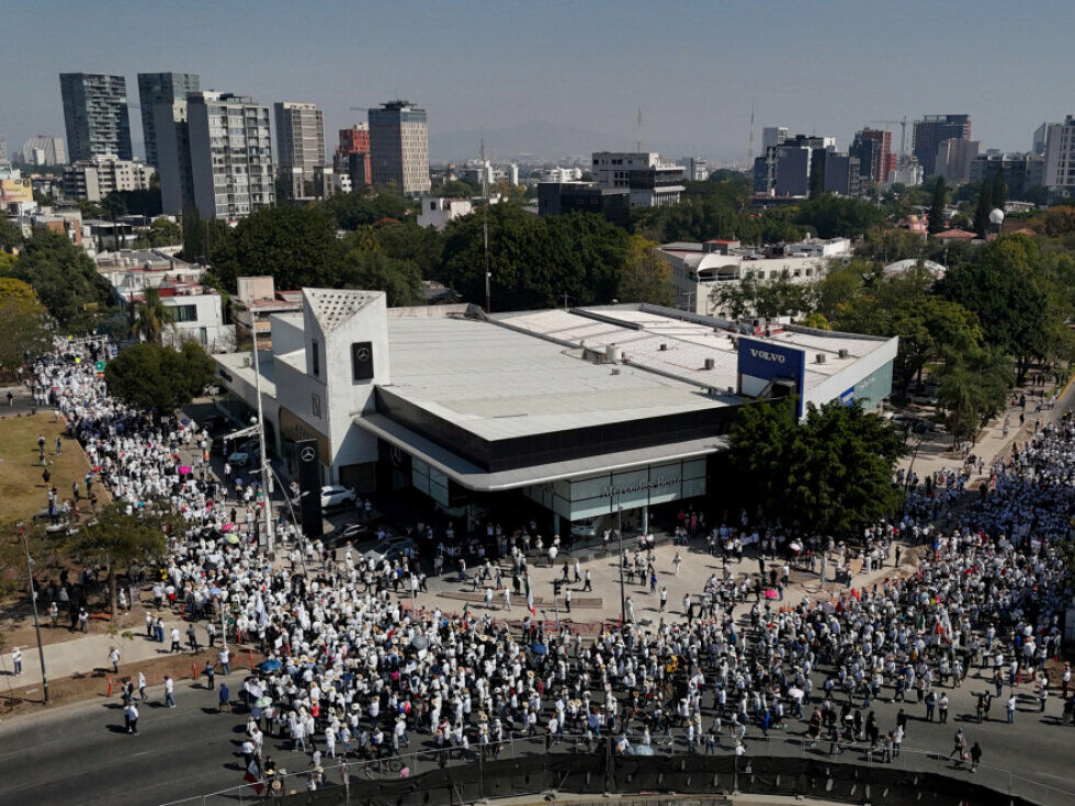 Dutzende Verletzte bei Protesten in Mexiko-Stadt