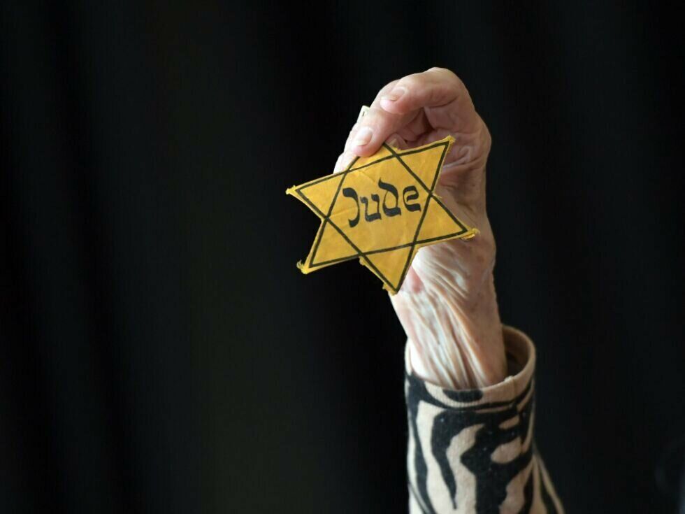 Kritik an Versteigerung persönlicher Dokumente von NS-Opfern