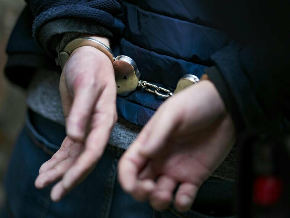 Nach Sex mit Zwölfjähriger: Zwei Freigesprochene in U-Haft