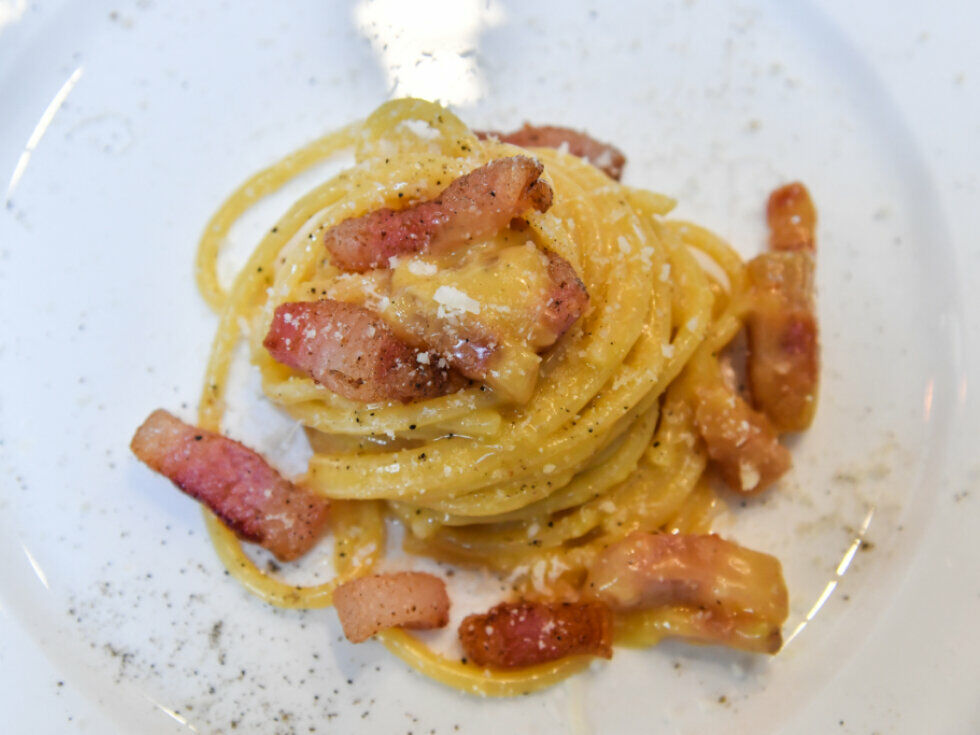 Melonis Partei kritisiert unechte Carbonara im EU-Parlament