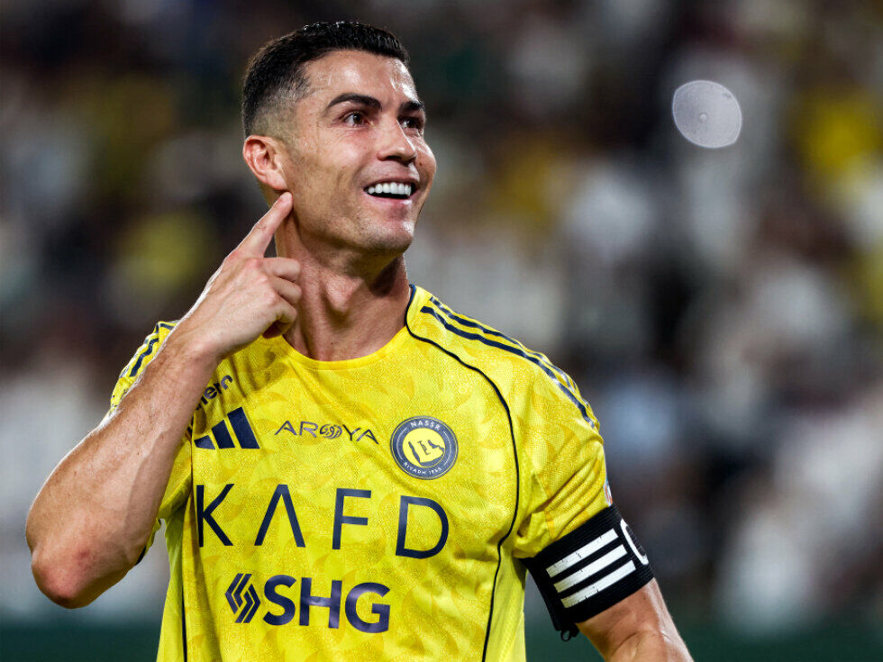 Trump objavil viralni posnetek z umetno inteligenco s Cristianom Ronaldom, srečanje pa sproža vprašanja