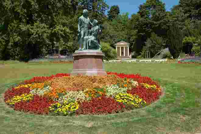 Lanner Strauß Denkmal