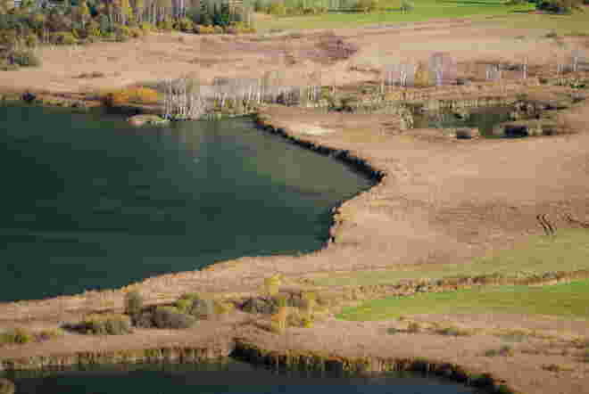Das Naturschutzgebiet Südufer Zeller See von oben