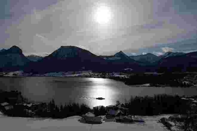 Winterliche Ruhe am Wolfgangsee