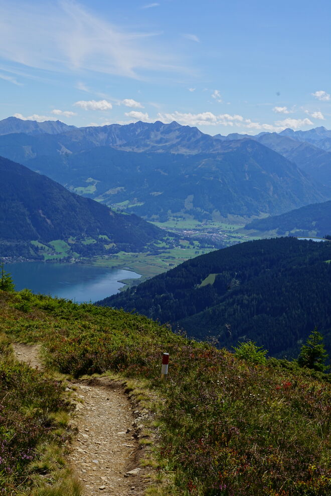 Über kleine Steigerl hinunter zum Zeller See