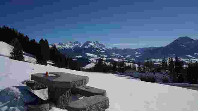 Jause auf der Postalm