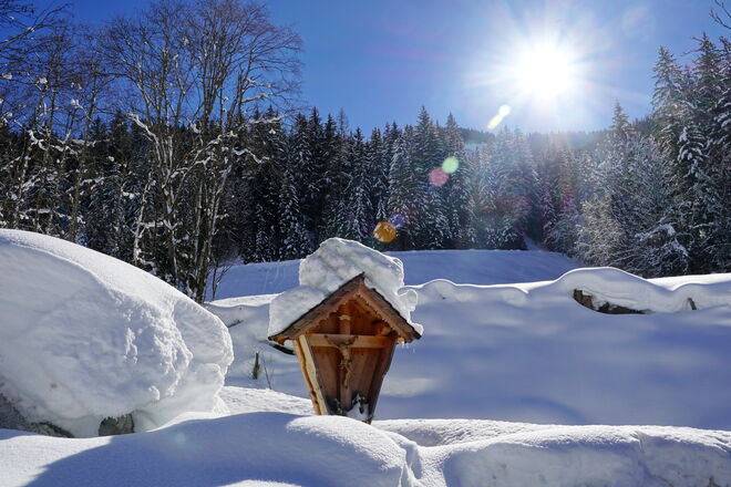 Marterl im Schnee