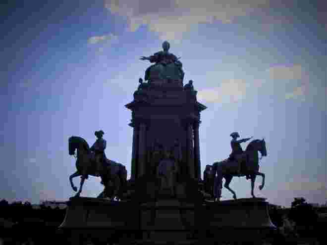 Maria Theresiendenkmal in Wien