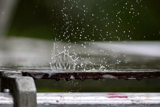 It's a rainy day today ...