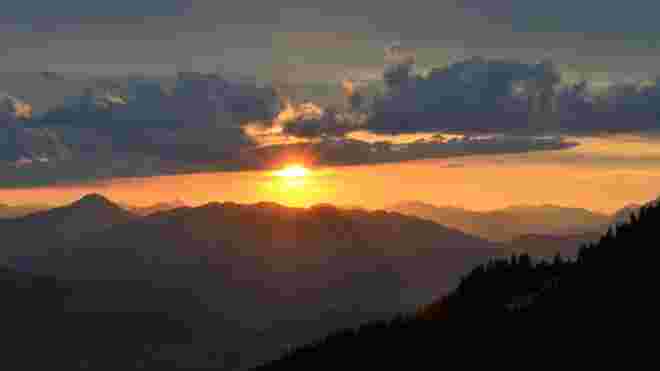 Sonnenuntergang in den Kitzbüheler Alpen