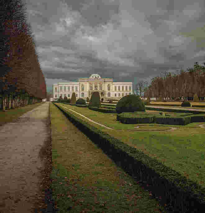 Durch den Schloßpark