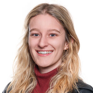  Elena Schmeissner, BA 