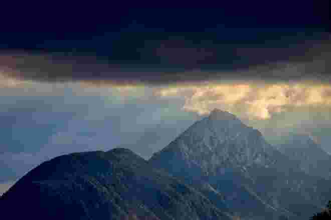 Dunkle Wolken.....