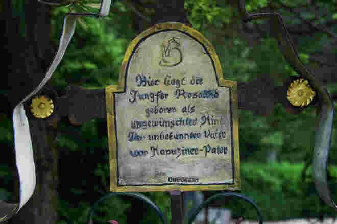 Besuch des Familiengrabes