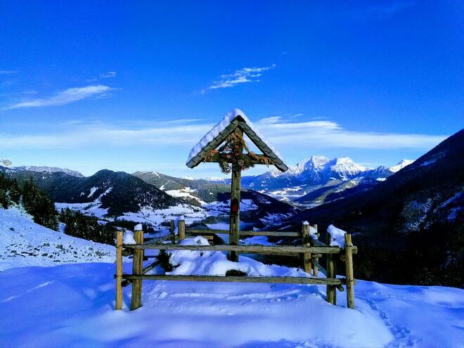 Frühe Winterstimmung auf der Halsalm