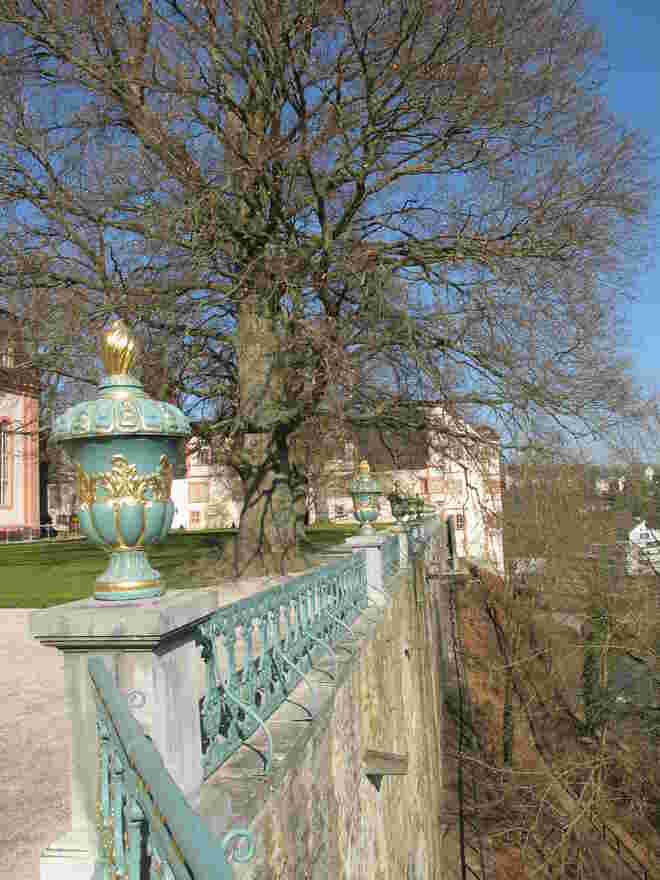 Schloss Weilburg 4)