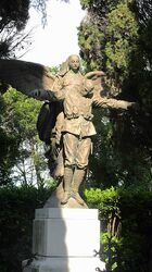 Friedhofsstatue