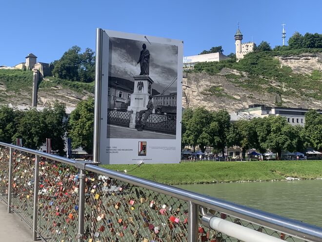 Mozartdenkmal versetzt ;-)