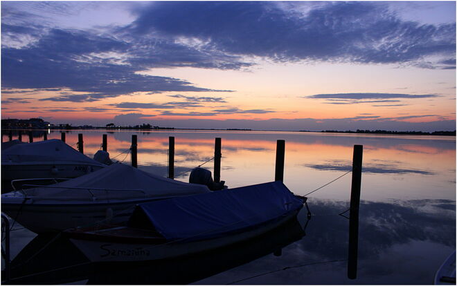 ** der Himmel färbt sich rosa *