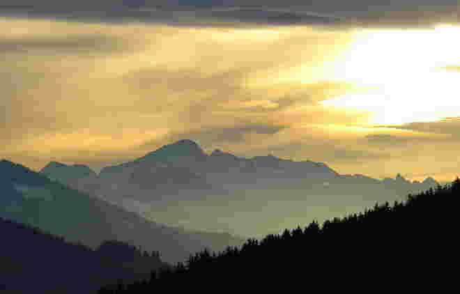 Früh kommt der Abend