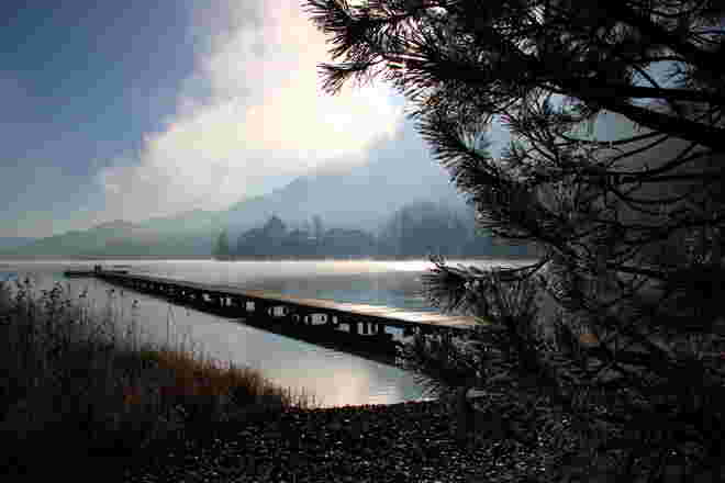 Dampfende Morgenstimmung am Fuschlsee