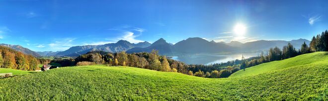 Wolfgangsee und Postalm-Berge-Panorama