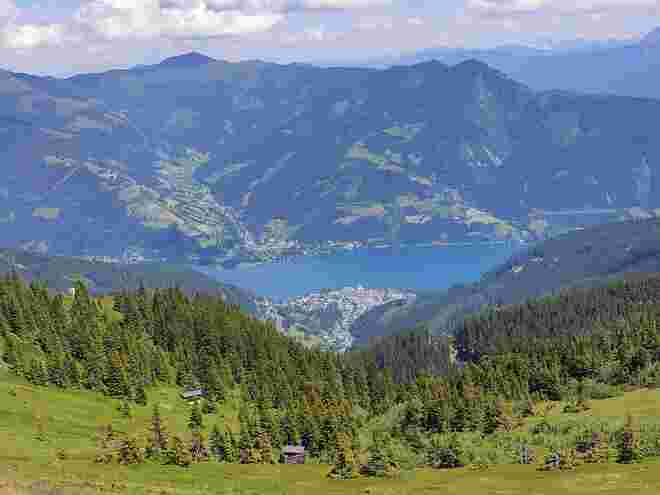 Blick auf Zell am See