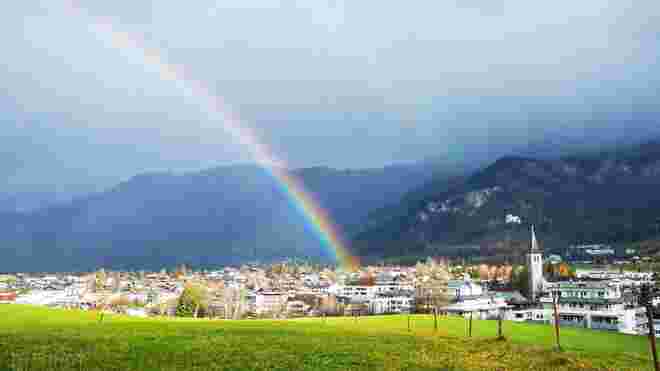 Saalfelden mit Mega-Regenbogen