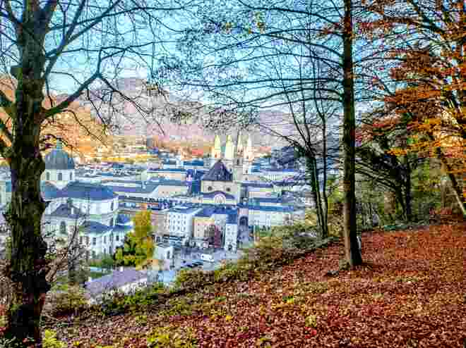 Herbstwetter in der Stadt