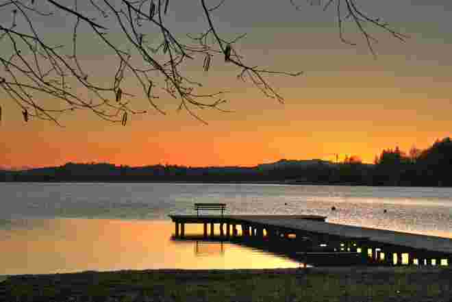 Gestern konnte ich kurz nach Sonnenuntergang diese schöne Stimmung fotografisch festhalten 