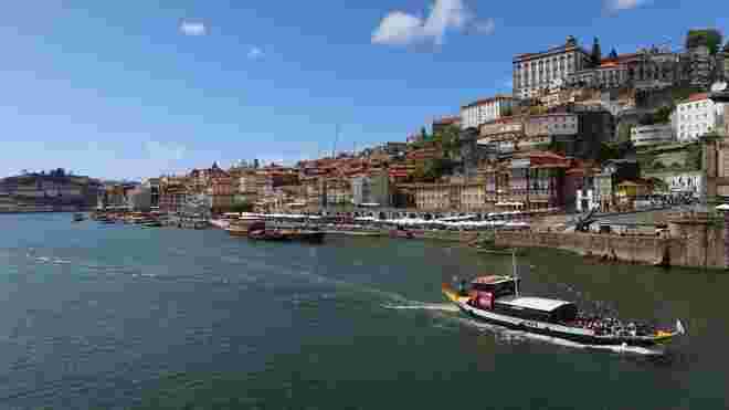 Der Kai in Porto