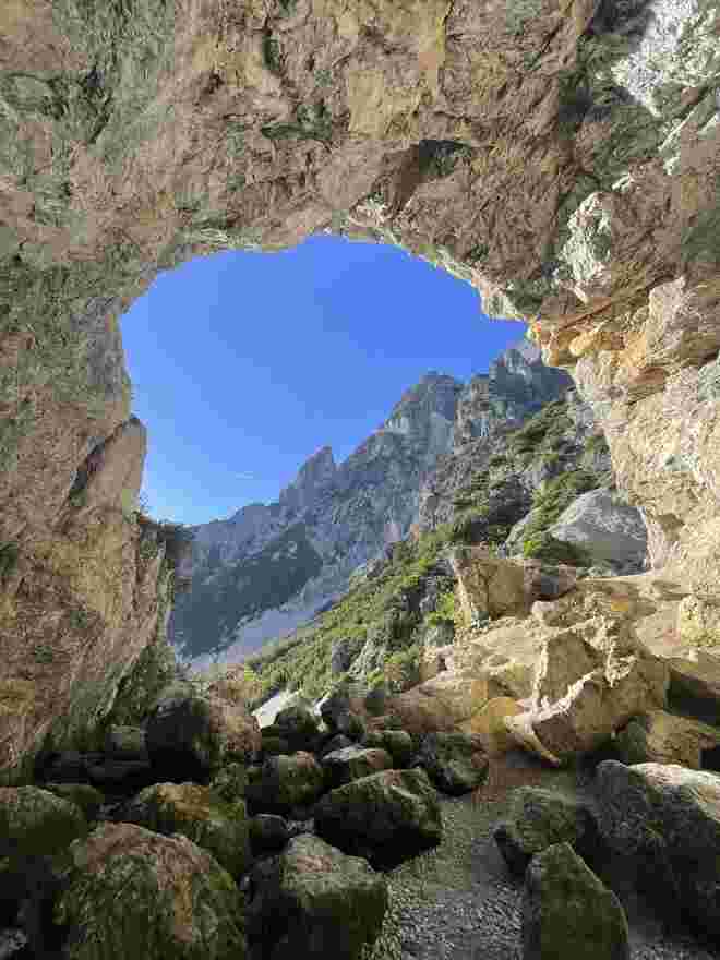 Blick ins Reich der Steinriesen