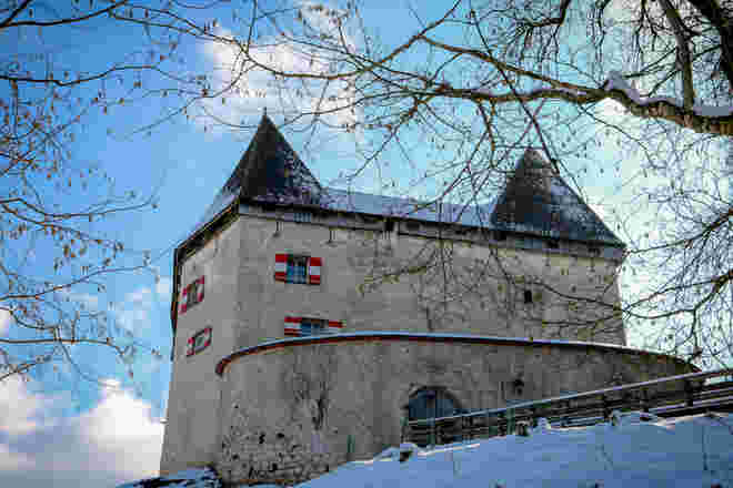 Schloss Staufeneck