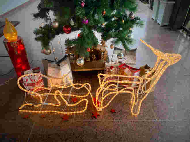 Santa Claus has coming ........