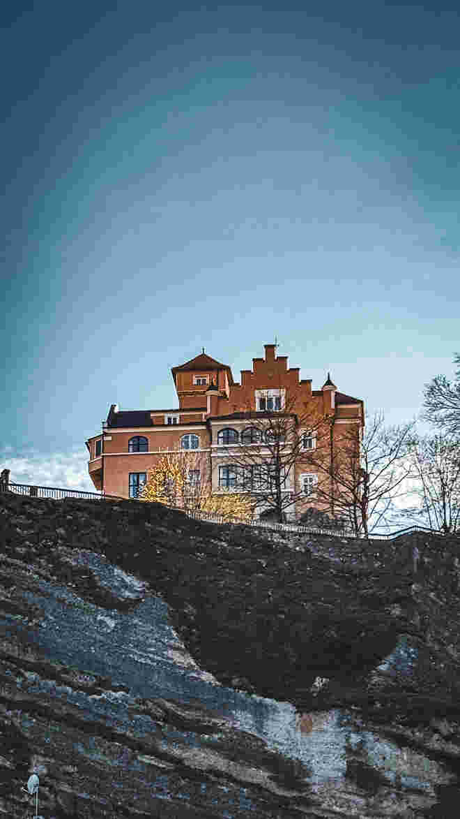 Schloss Mönchstein