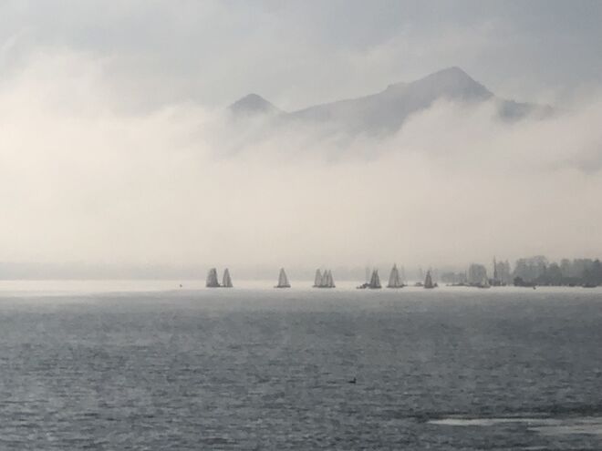 Im Nebel ruhet noch die Welt ...